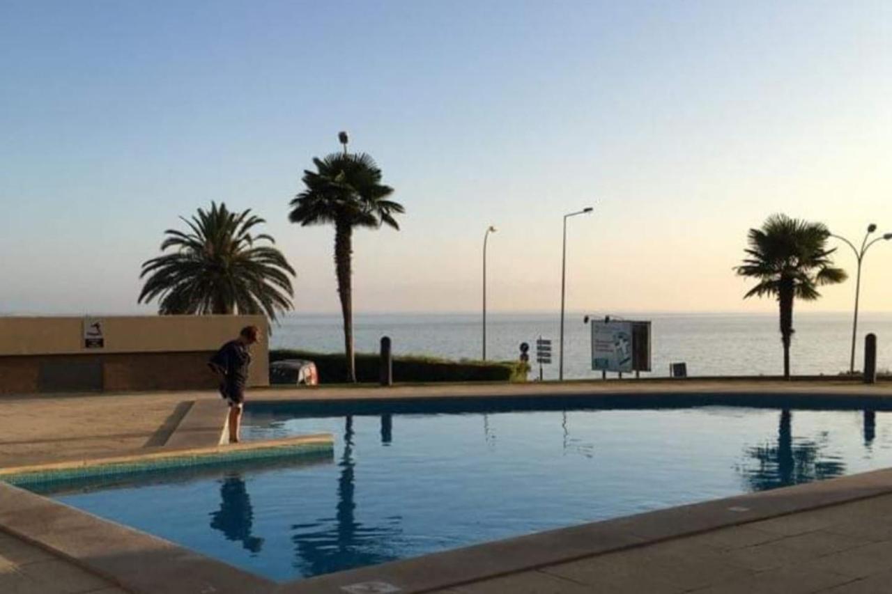 T1 Sea & Pool Apartment Caxias Bagian luar foto