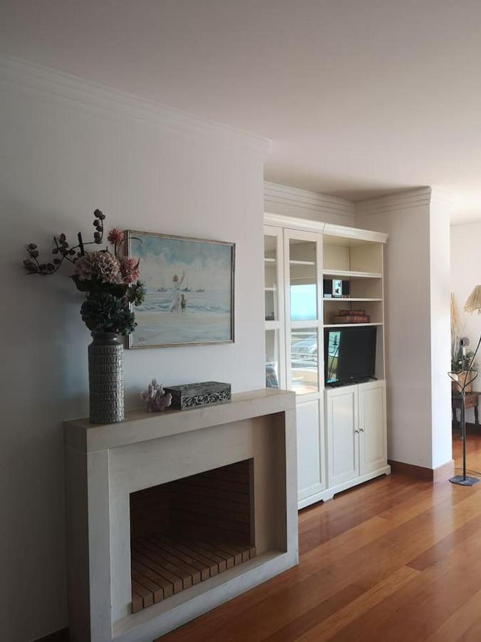 T1 Sea & Pool Apartment Caxias Bagian luar foto
